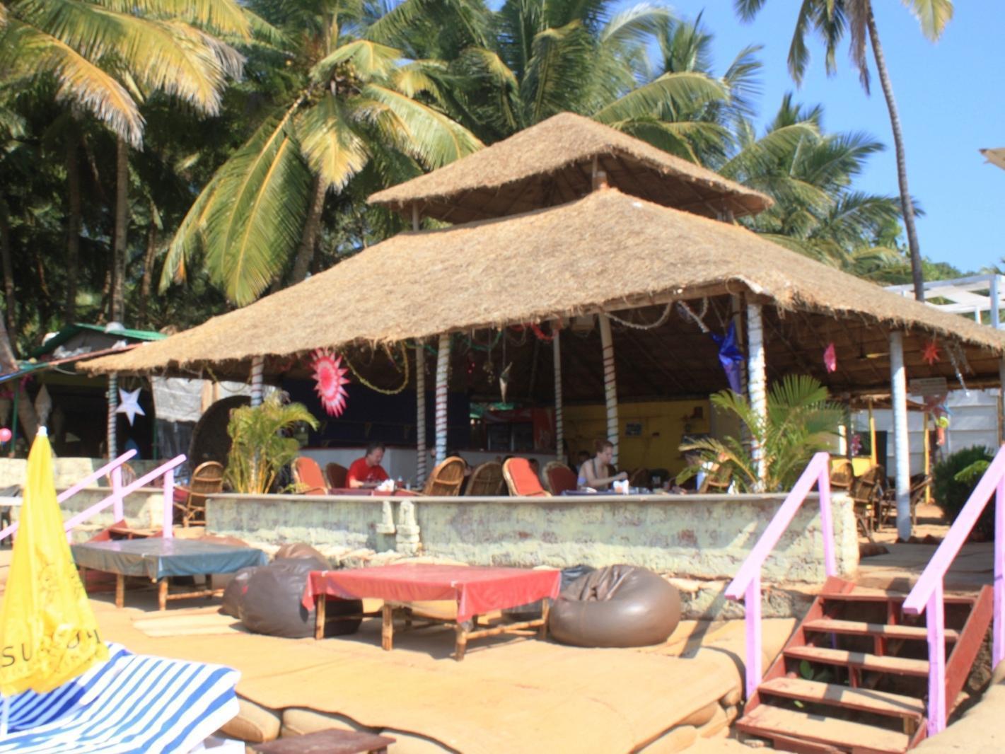 Cuba Patnem Hotel Patnem Beach Exterior foto